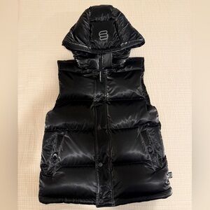 Aritzia Super Puff Vest Hi Gloss